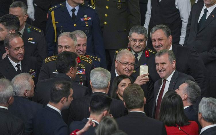 Türkiye Milli Savunma Bakanı Yaşar Güler, Irak ile ortak bir harekât merkezi kuruyoruz