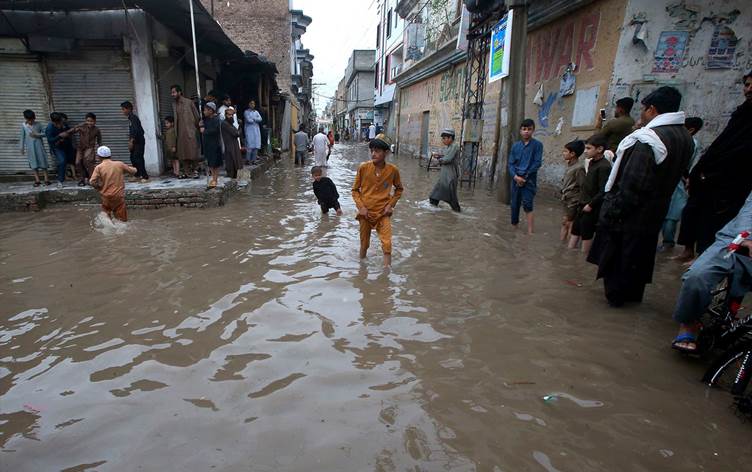 Afganistan’da sel felaketi: En az 50 ölü