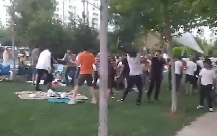 Diyarbakır’da dans etkinliğine saldırı: Tekbir-Allah-u Ekber sloganları atıldı