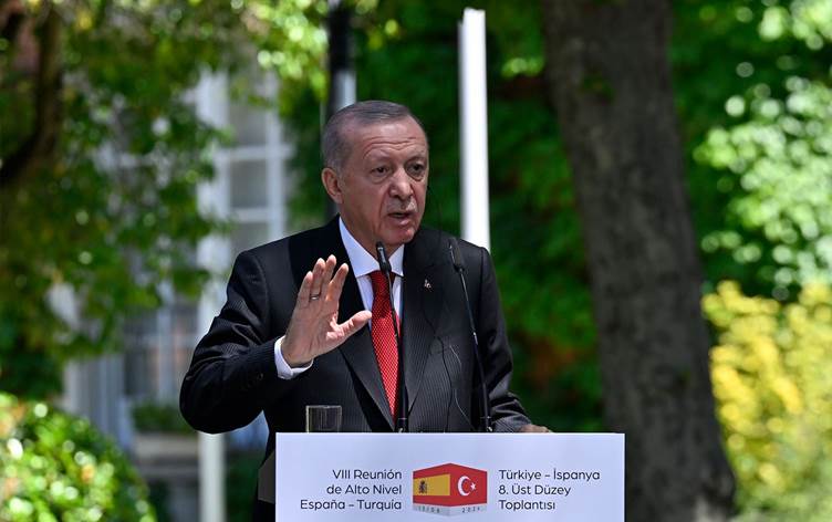 Erdoğan’ı zorlayan Demirtaş ve Kavala sorusu!