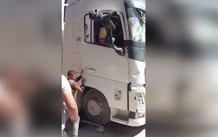Kayseri’de Suriyelilere yönelik saldırının ardından Suriye’de Türkiye’nin askeri üslerine ve TIR’larına saldırı