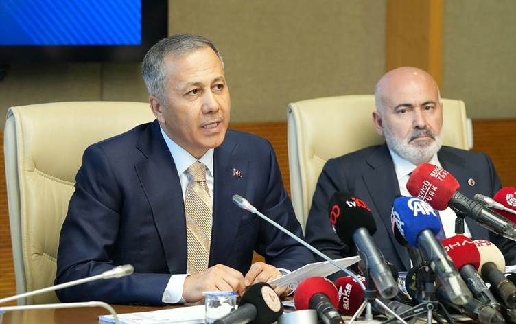 Ali Yerlikaya, DEM Parti de seçime girdi kazandı