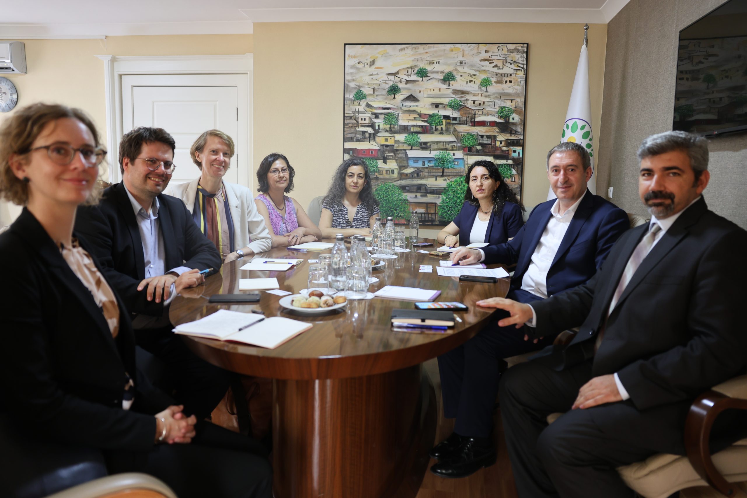 DEM Parti’den PİA’ya ziyaret