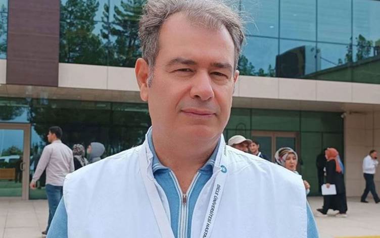 Kürtçe paylaşımdan dolayı ifadeye çağrılan Prof. Dr. Cenap Ekinci’ye destek