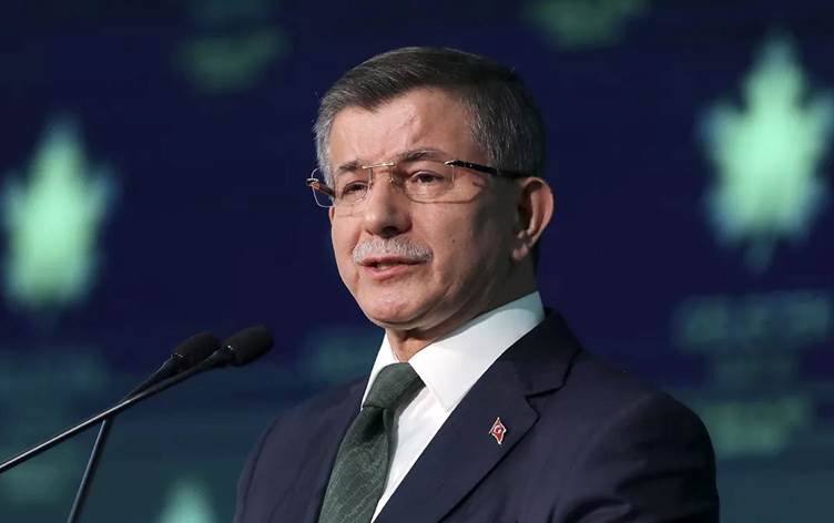 Davutoğlu’ndan kayyum kararına tepki