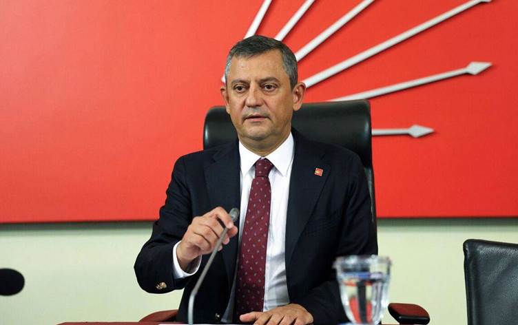 Özgür Özel’den kayyum tepkisi: Bu hukuksuzluğa direneceğiz