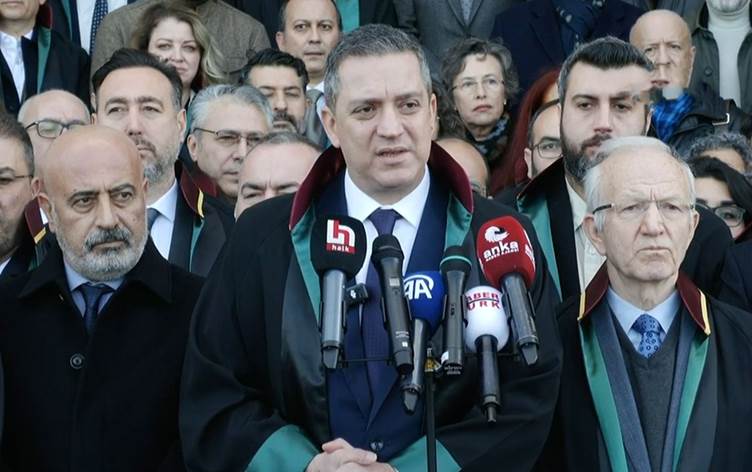 Gazetecilerin öldürülmesine ilişkin yapılan açıklamaya dair, İstannul Barosu ifade verdi