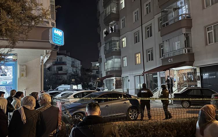 Bir aile ölü halde bulundu