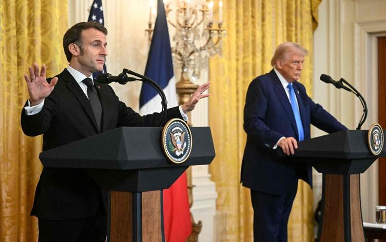 Macron’dan Trump’a: Ukrayna’da barış teslimiyet anlamına gelmemeli