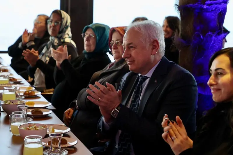 CHP’li Beykoz Belediye Başkanı Alaattin Köseler ile birlikte 20 kişi gözaltında
