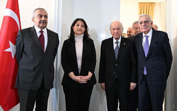 İmralı heyetinin Bakan Yılmaz Tunç ile yapacağı görüşme ertelendi