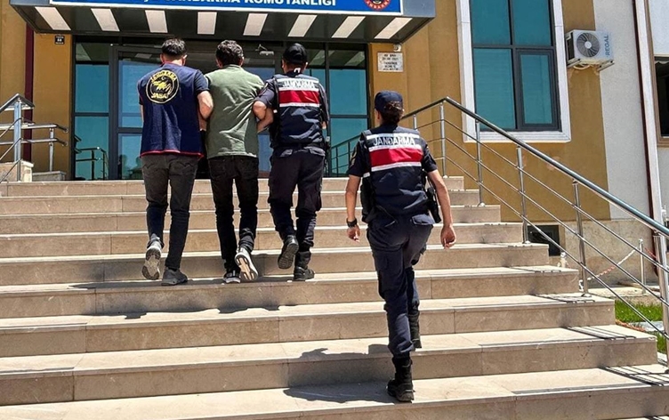 Gülen yapılanmasına operasyon: 176 asker hakkında gözaltı kararı