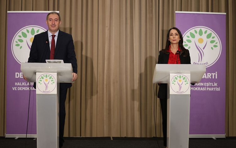 DEM Parti, PKK’nin çekilmesini değerlendirdi, ‘yeni bir süreç başlamıştır’