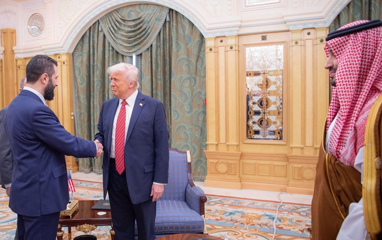 Beyaz Saray: Trump, pazartesi günü Ahmed Şara ile görüşecek