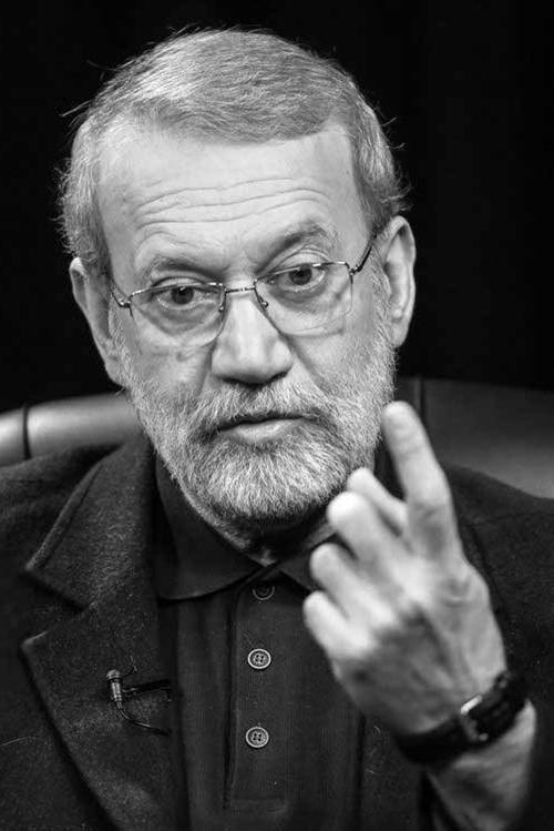 İran Devrim Muhafızları: Laricani’nin intikamı için İsrail ve ABD üslerini vurduk