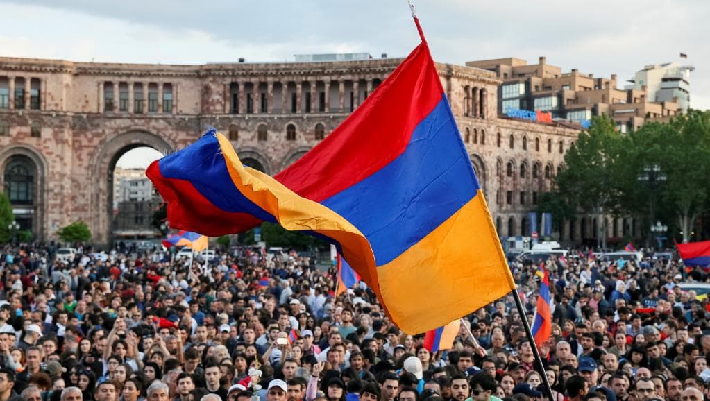 Ermenistan seçimlerinde Başbakan Nikol Paşinyan’ın partisi oyların çoğunluğunu aldı