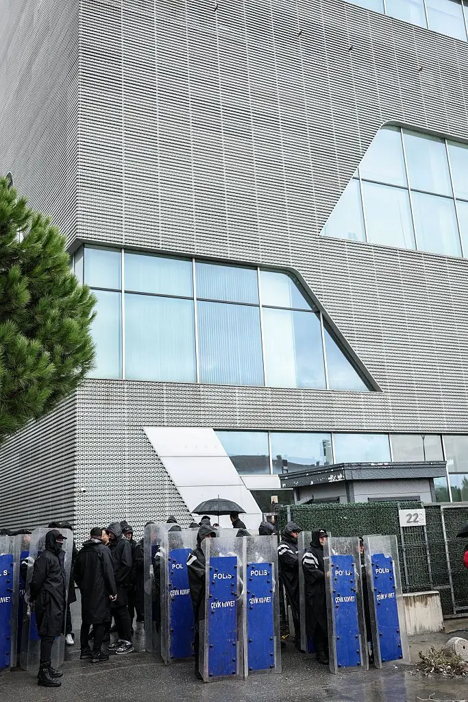 Halk TV nasıl kuruldu, CHP’yle ilişkileri nasıldı, yayın sürecinde neler yaşandı?